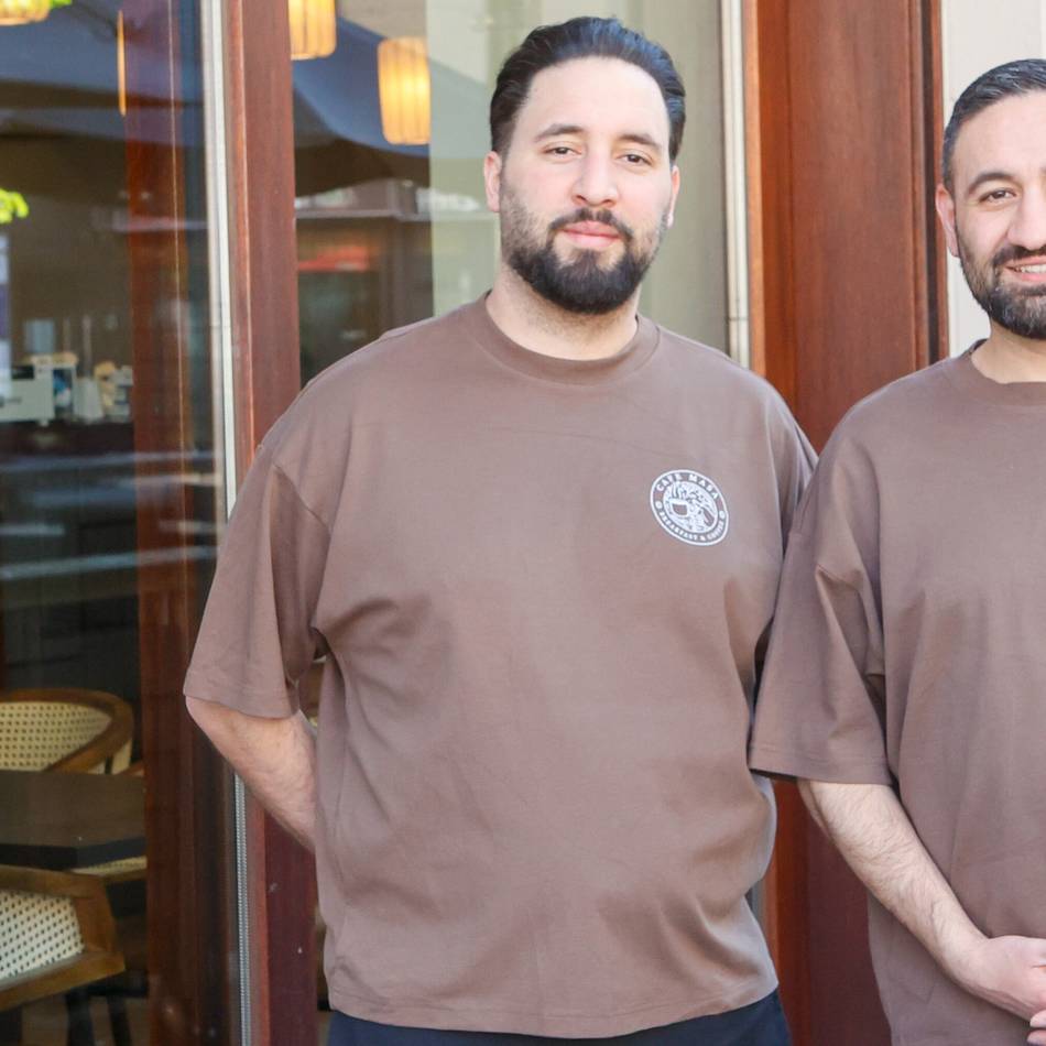 Neues Café in Krefeld: Brüder eröffnen orientalisches Frühstückscafé in der Innenstadt