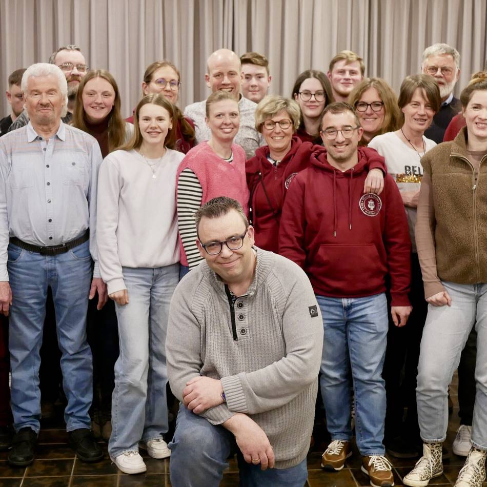 Heimatreporter im Grenzland: Bilanz im Musikverein und restaurierte Fahne bei den Schützen