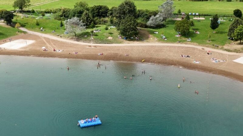 Saisonstart im Dormagener Strandbad: „Strabeach“ erhöht Eintrittspreise zum ersten Mal seit Jahren
