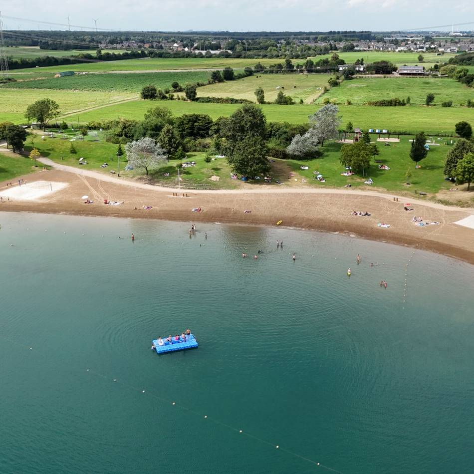Saisonstart im Dormagener Strandbad: „Strabeach“ erhöht Eintrittspreise zum ersten Mal seit Jahren