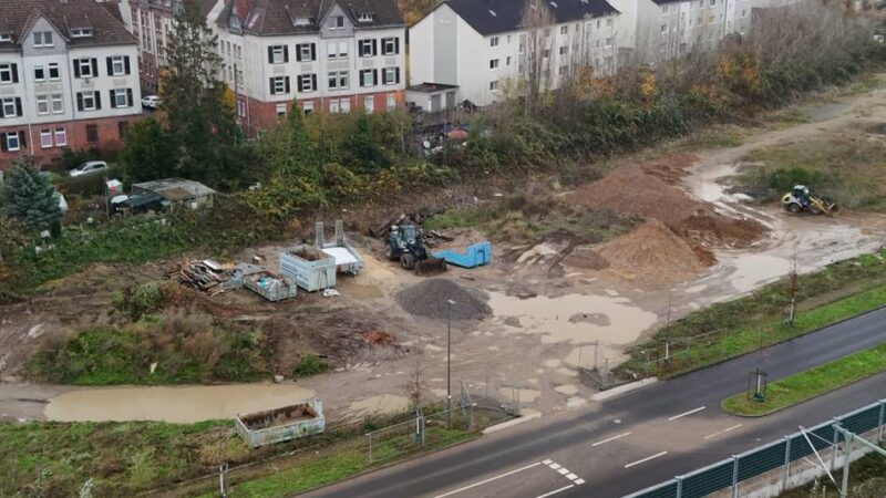 Zwischenlösung für Feuerwehr in Leverkusen: Planung für Interimswache liegt halbes Jahr hinter Zeitplan