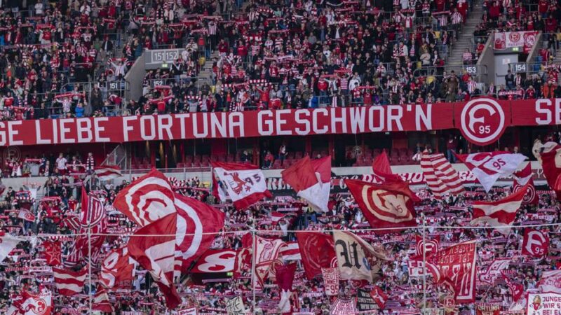 Schicksalswochen für Fortuna Düsseldorf: Die ganze Stadt zittert mit – „in die 3. Liga darfst du nicht mehr absteigen“