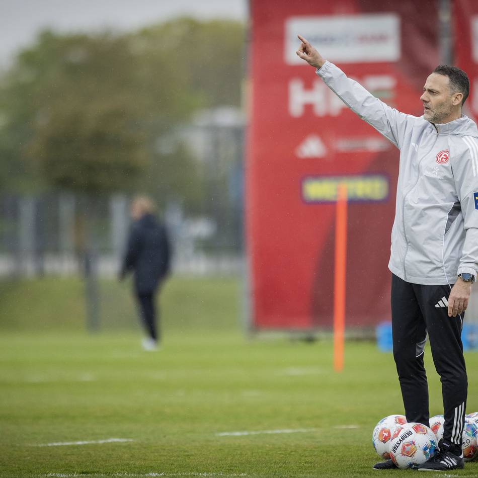 Sonder-Barometer zum Trainerwechsel: Nach der Ende-Verpflichtung – Fortuna-Fans sind geteilter Meinung