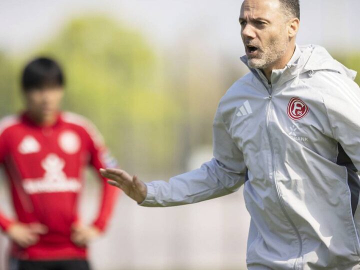 Probleme vorne wie hinten: Wo Trainer Ende bei Fortuna für die Rettung ansetzen muss