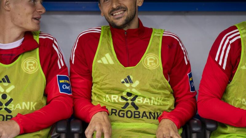 „Hat mir ein paar Eier reingelegt“: Ex-Dortmunder ist zurück – Fortunas Mister X schon auf Schalke ein Faktor?