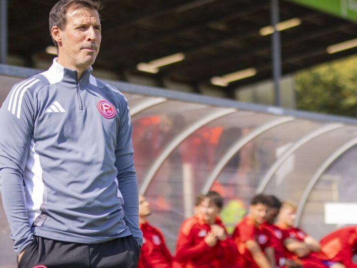 Trotz Erleichterung über Dresden-Sieg: Abstiegssorgen der Profis schweben weiter über Fortunas U23