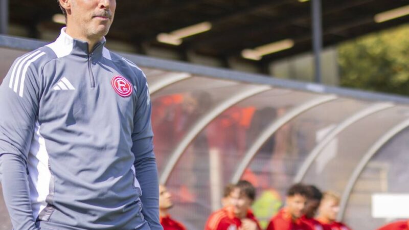 Regionalliga-Endspurt für Fortunas U23: Trainer Langeneke fordert weiter „Vollgas“ von seinen Spielern