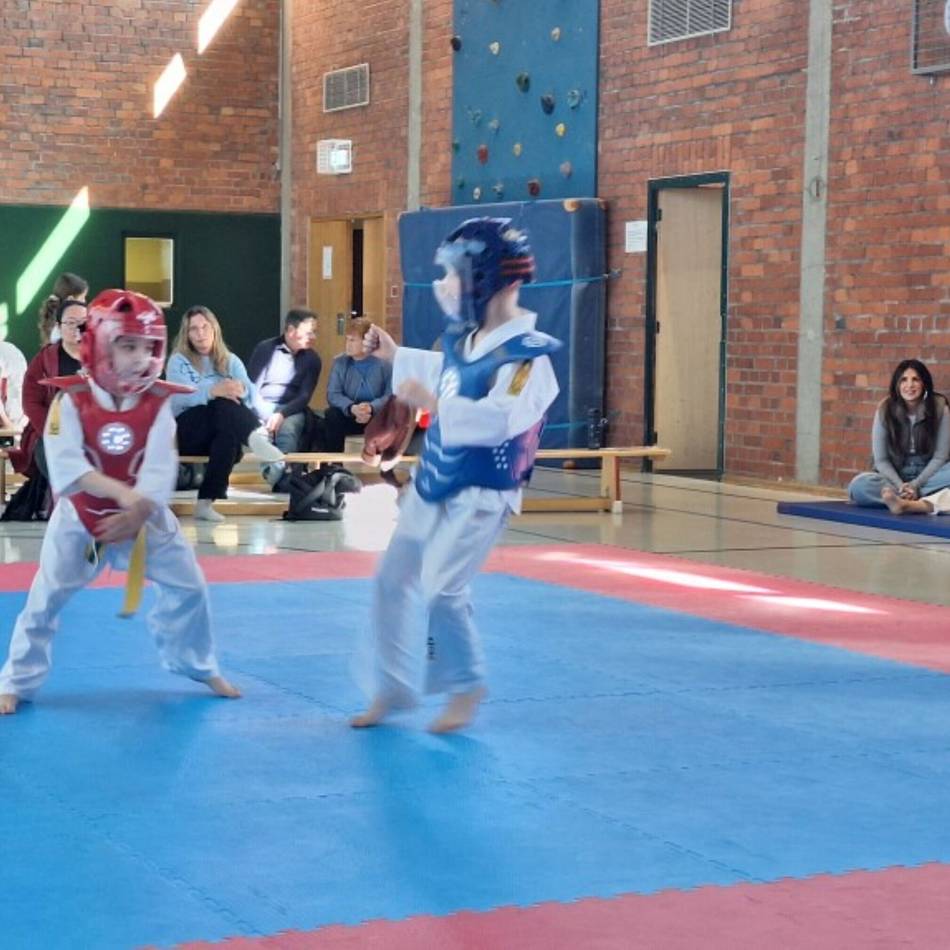 Taekwondo in Hochdahl: Gürtelprüfung mit elektronischer Weste