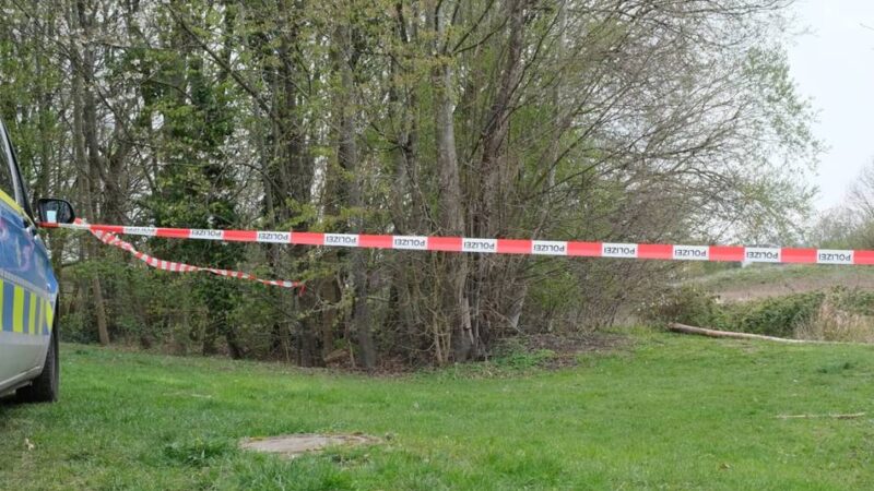 Fahndung in Mönchengladbach: Mysteriöse Blutlachen in der Bungt – „und die haben keinen gefunden?“