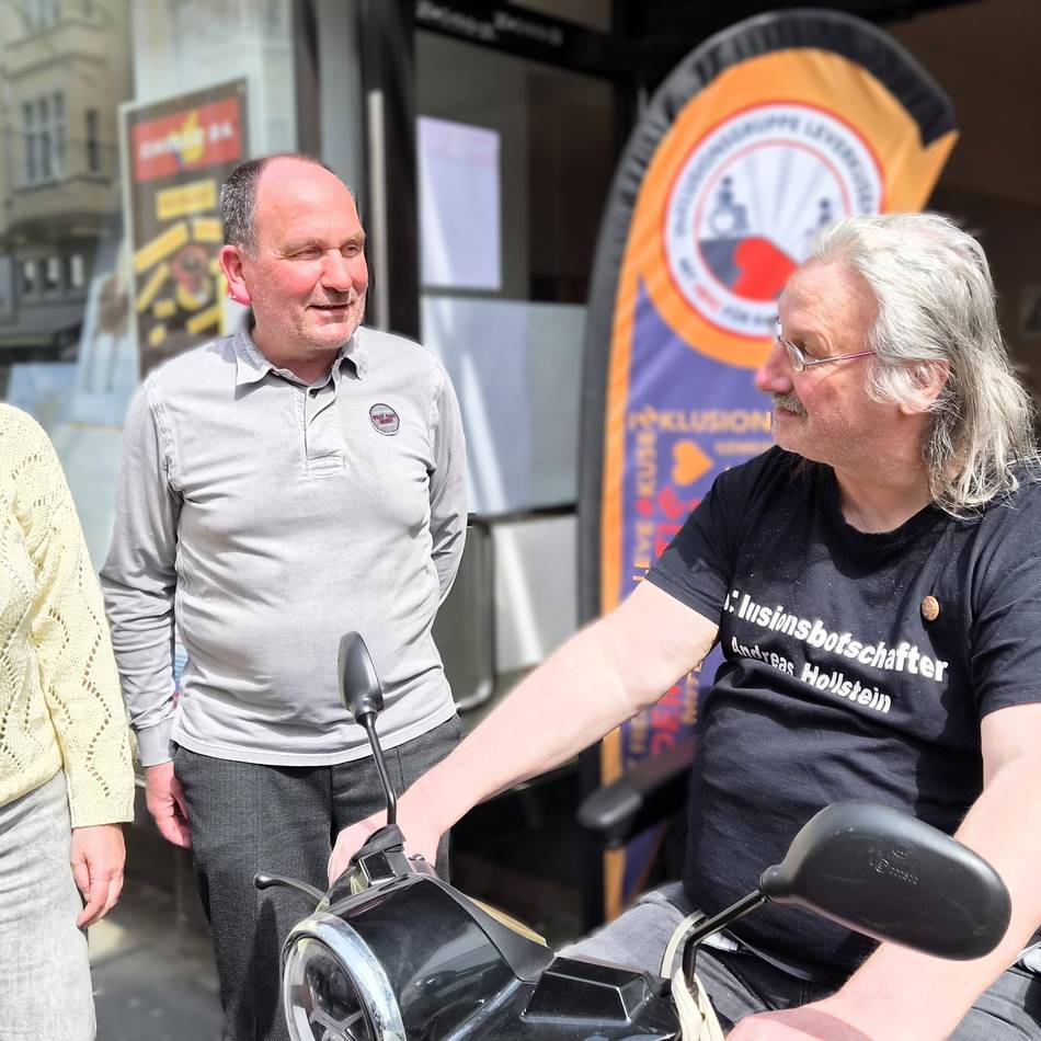 Barrierefreiheit in Leverkusen: Inklusionsgruppe kritisiert schleppende Umsetzung