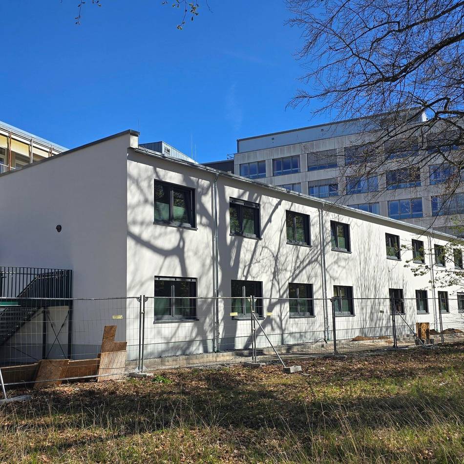 Krankenhausversorgung in Leverkusen: Klinikum in Schlebusch eröffnet zwei neue Stationen