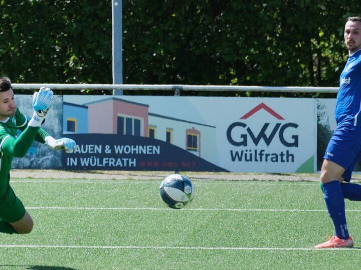 Fußball-Landesliga: 1. FC Wülfrath erkämpft Sieg gegen Kosova