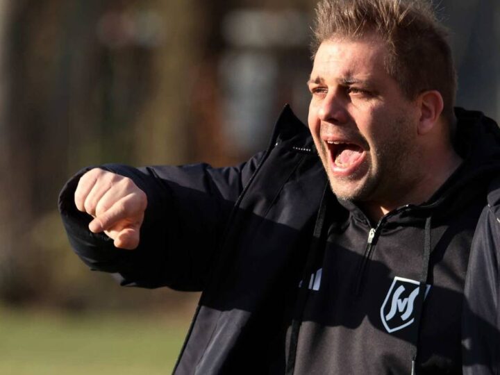Aufsteigende Formkurve des SVS: Dietz fordert vom SV Schlebusch Effizienz