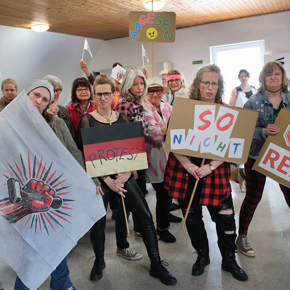 „Frohsinn“ probt in Heiligenhaus: Politsatire in Schmunzel-Musical-Form