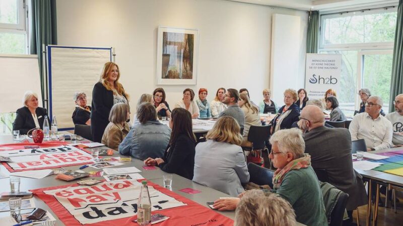 Debatte in der Klever Wasserburg: Wie steht es um die Gleichberechtigung in der Region?
