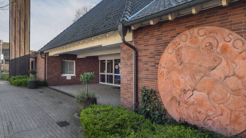 Umbau der Grundschule: Quadratmeterpreise für Klassenräume in Nütterden explodieren