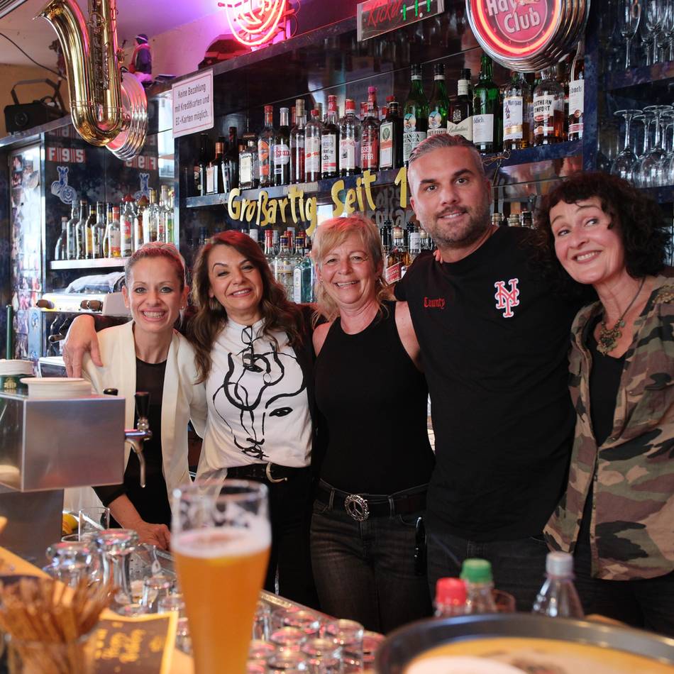 So beliebt, so legendär: Freie Tankstelle: Kultkneipe wird 40