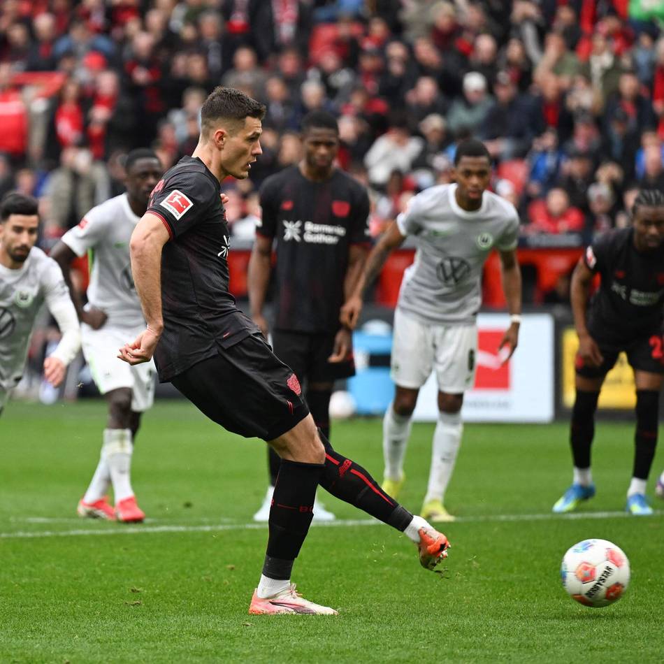 Werkself dreht nach der Pause auf: Schick bricht seinen Wolfsburg-Bann – Hjulmands Umstellung kippt das Spiel