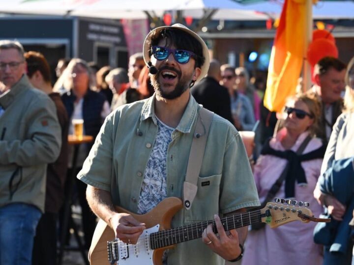 Fest in Radevormwalder Innenstadt: „Viva Radevormwald“ bringt Sommer auf den Markt
