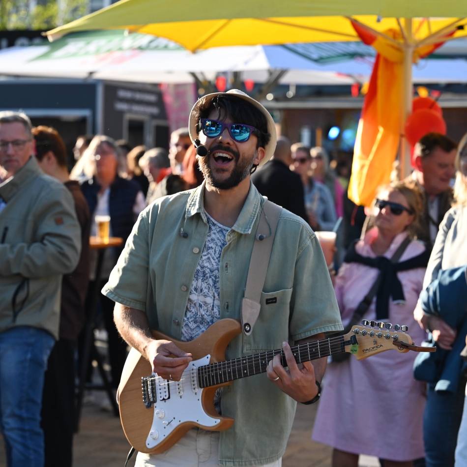 Fest in Radevormwalder Innenstadt: „Viva Radevormwald“ bringt Sommer auf den Markt