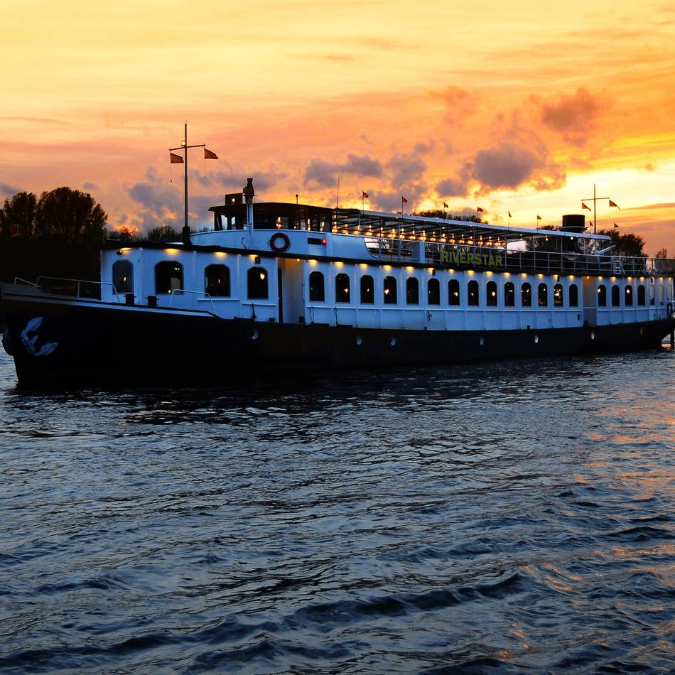 Anmeldungen ab 4. Mai: Bootsfahrt auf dem Rhein: Das bietet die Seniorenfahrt 2026