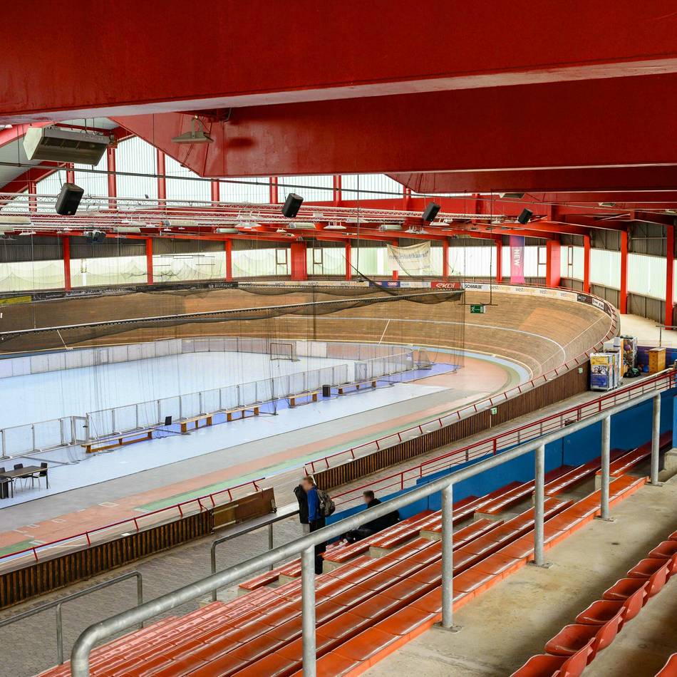 Sanierung des Sportforums Büttgen: „Wir werden ein Risiko eingehen müssen“