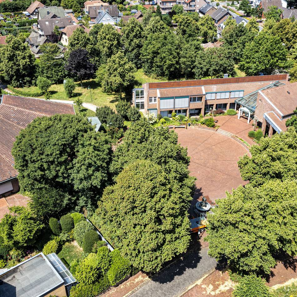 Fast vier Millionen Euro: Was Sonsbecks Politik zum Haushaltsdefizit sagt