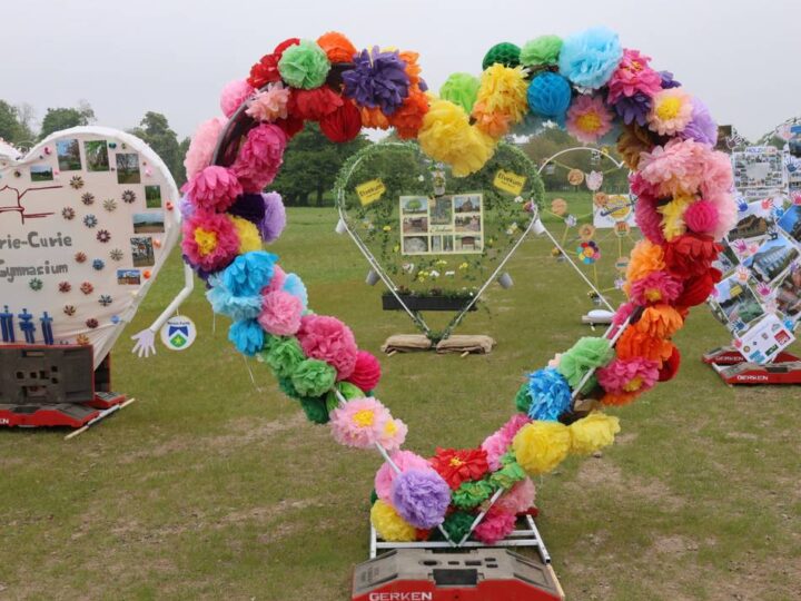 Aktion von Grünes Herz begeistert Laga-Gäste: 17 Herzen schlagen für Neuss und zeigen die Vielfalt der Stadt