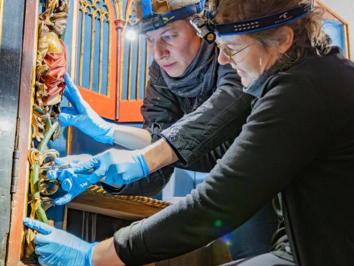 Kunstwerk aus dem 16. Jahrhundert: Antonius-Altar nach Restauration zurück im Xantener Dom
