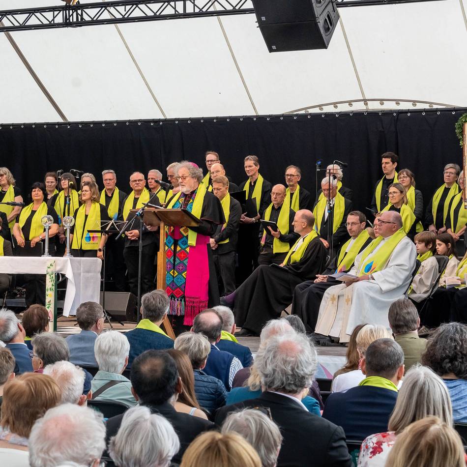 Auftaktgottesdienst der Landesgartenschau: Christen feiern „Gottes schöne Schöpfung“