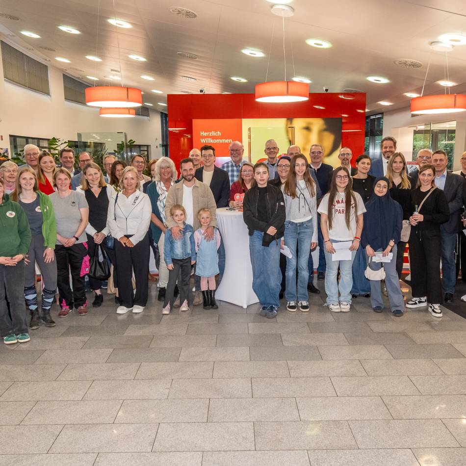 Erträge aus einer Lotterie: Sparkasse unterstützt Meerbuscher Vereine mit fast 30.000 Euro