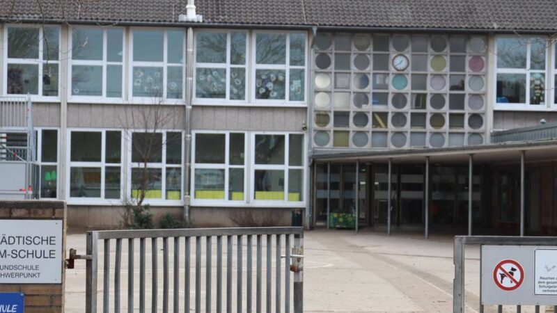 Schulen in Meerbusch: Neubau für Brüder-Grimm-Schule kommt frühestens 2029