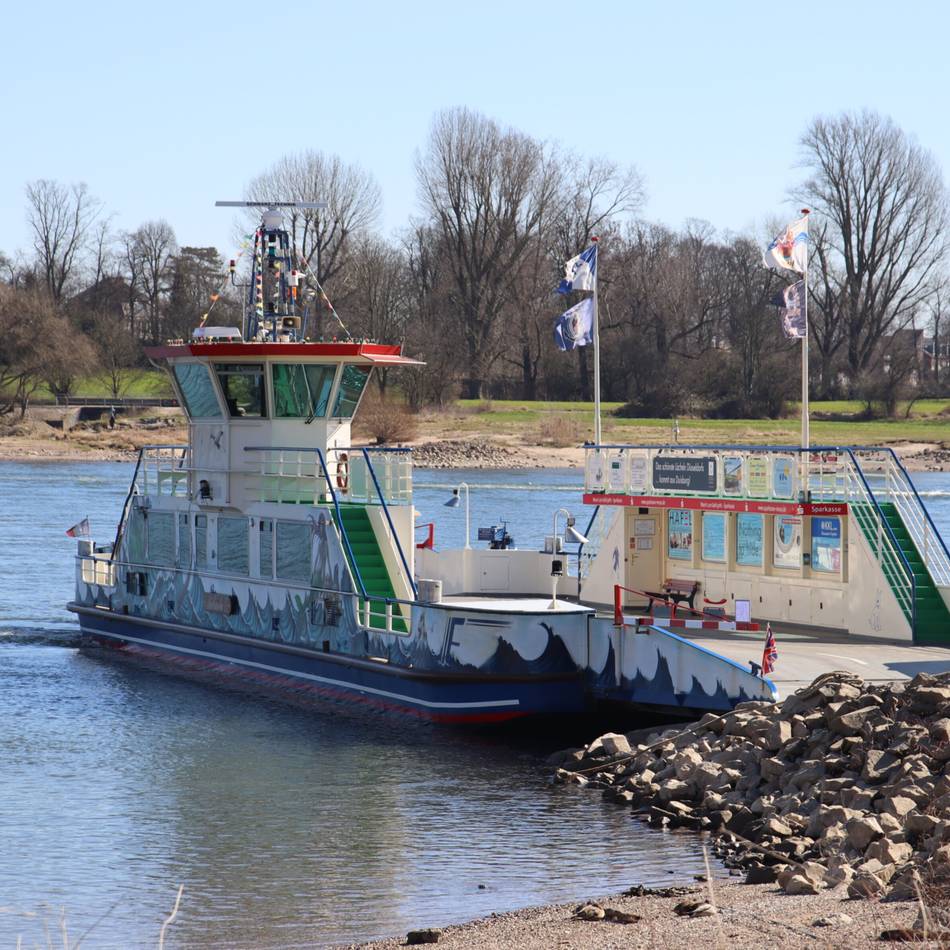 Verkehr in Düsseldorf: Neustart der Rheinfähre zwischen Kaiserswerth und Meerbusch wird verschoben