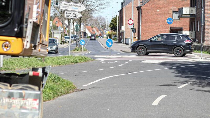 Kanalbau in Grevenbroich: Stadt lässt bei Sperrung in der Südstadt nachbessern
