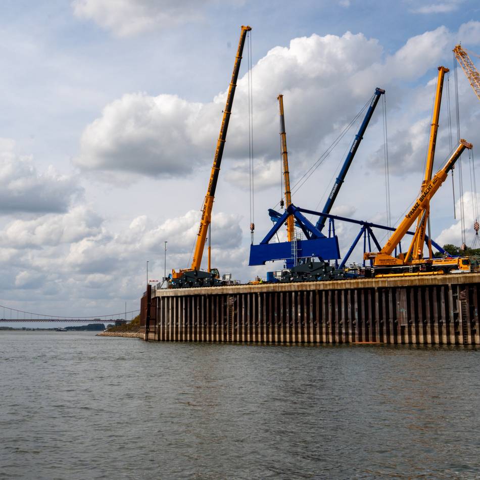 Kreis-Wirtschaftsförderung in Emmerich: Richtfest für das Millionenprojekt