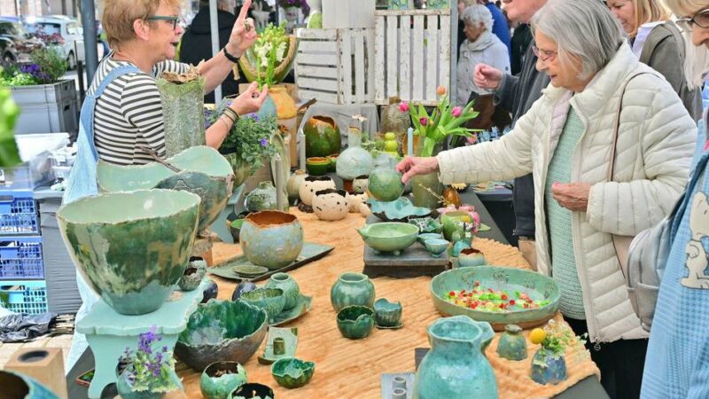 Frühling in der Innenstadt: Krefeld geht wieder „op dä Maat“ – und wird zur Flaniermeile