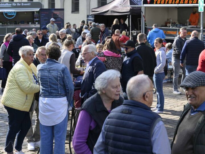 Streetfood-Feierabendmarkt in Büttgen:  „So etwas habe ich noch nicht gegessen“