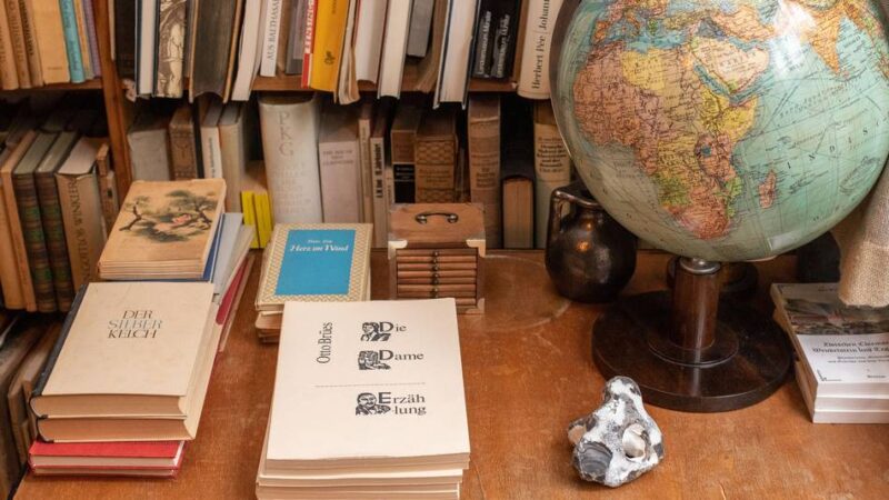 Neues Programm in Krefeld: Literaturhaus gibt den Schlüssel ab