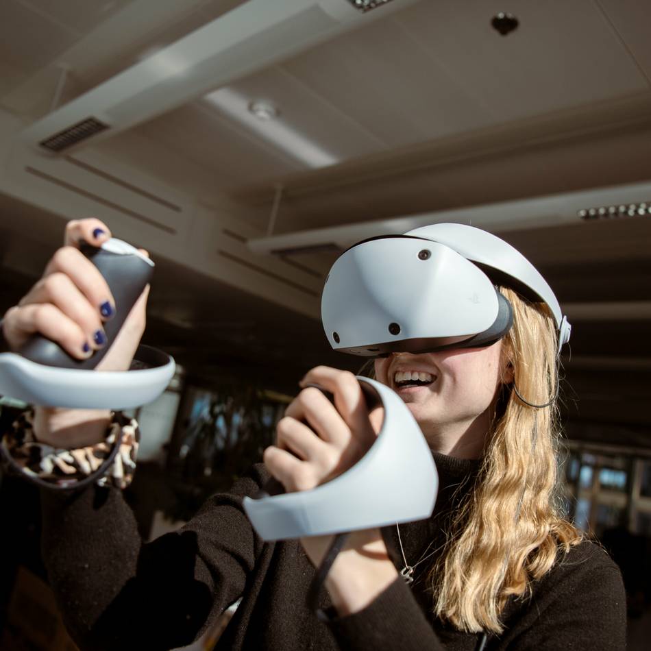 Neue Workshops in der Neusser Stadtbibliothek: Vom virtuellen Abenteuer bis zum Makerspace-Führerschein