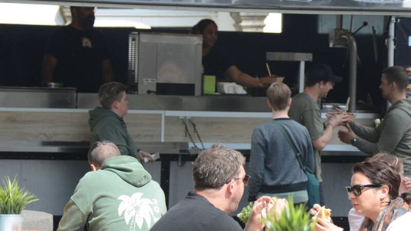 Streetfood, Musik und Schnuppertouren: Neuss Marketing bittet zur Eröffnungsparty