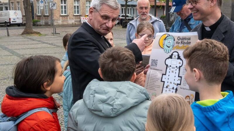 Görres-Grundschule Neuss: Kinder entwickeln Audio-Tour durch das Quirinus-Münster