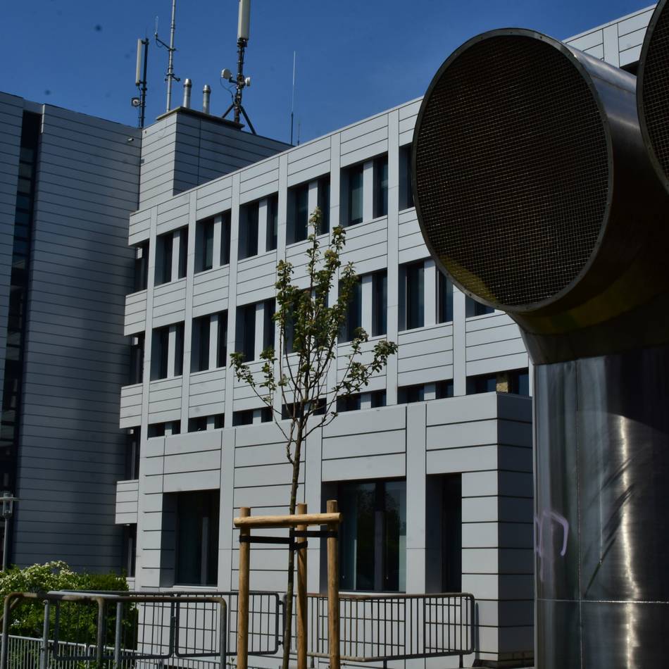 Rathaus Wermelskirchen: Störung der Telefonanlage – Rathaus wieder erreichbar