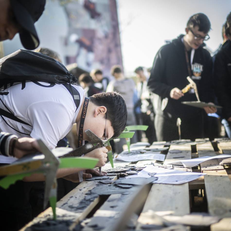 Messe in Düsseldorf: Schüler testen Berufe im Handwerk