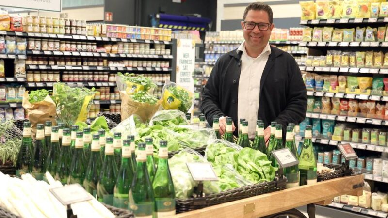 Einzelhandel in Korschenbroich: Kaufmann übernimmt Edeka am Matthias-Hoeren-Platz