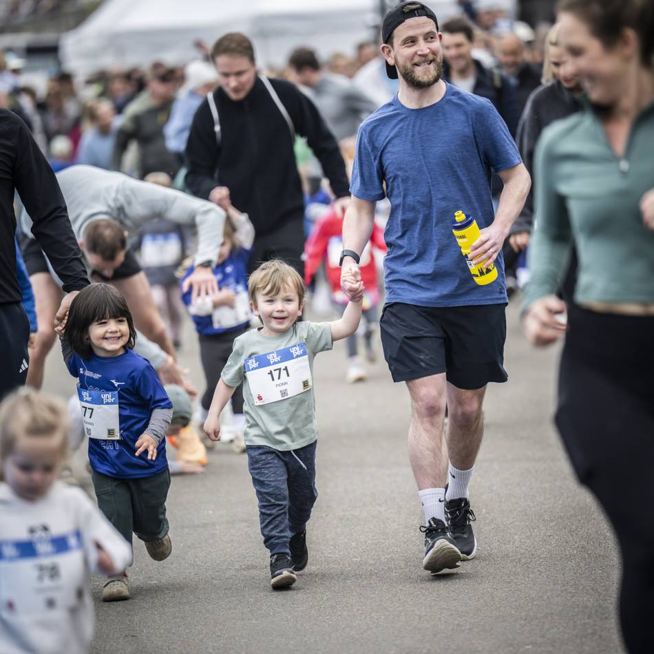 Sportevent in Düsseldorf: Die schönsten Momente der Kinderläufe beim Düsseldorf Marathon 2026