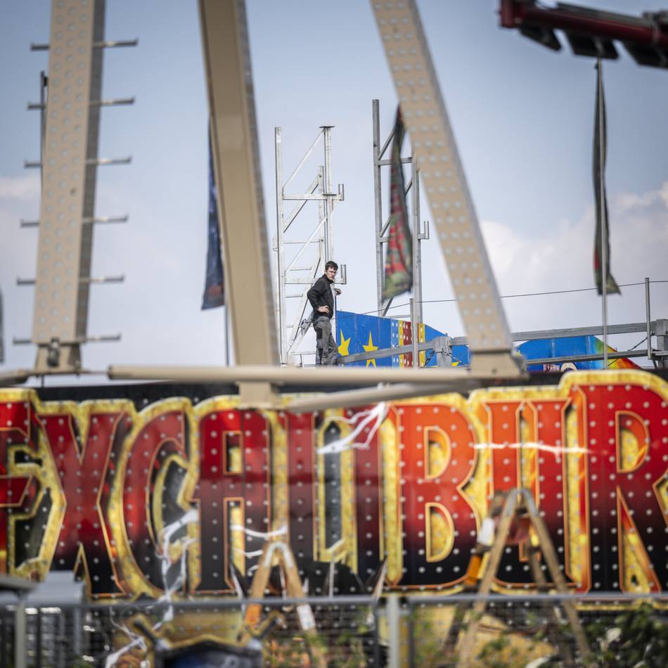 Am Rhein in Düsseldorf: Frühlingskirmes startet am Freitag am Tonhallenufer – mehr als 50 Schausteller sind dabei