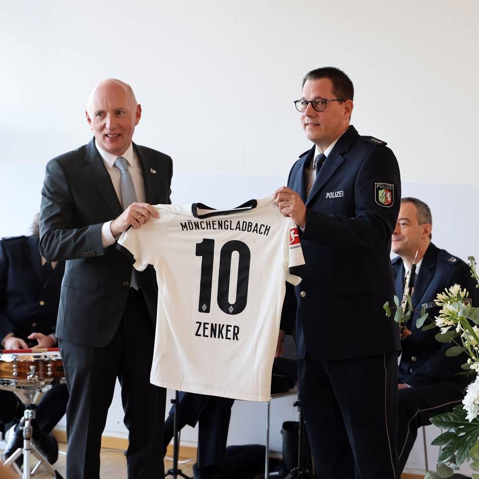 Abschied und Willkommen in Mönchengladbach: Der neue Polizeichef will alle 37 Karnevalsrufe lernen