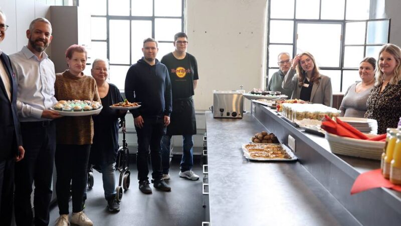 Reha-Verein Mönchengladbach: Sparkassenstiftung spendiert dem Reha-Verein eine neue Küche