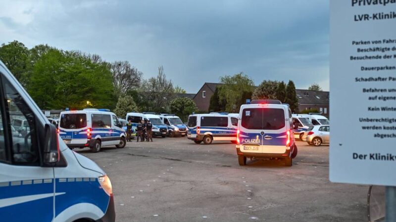 LVR-Klinik Viersen: Gewalttätiger 19-Jähriger flieht bei Ausgang – Polizei fasst ihn