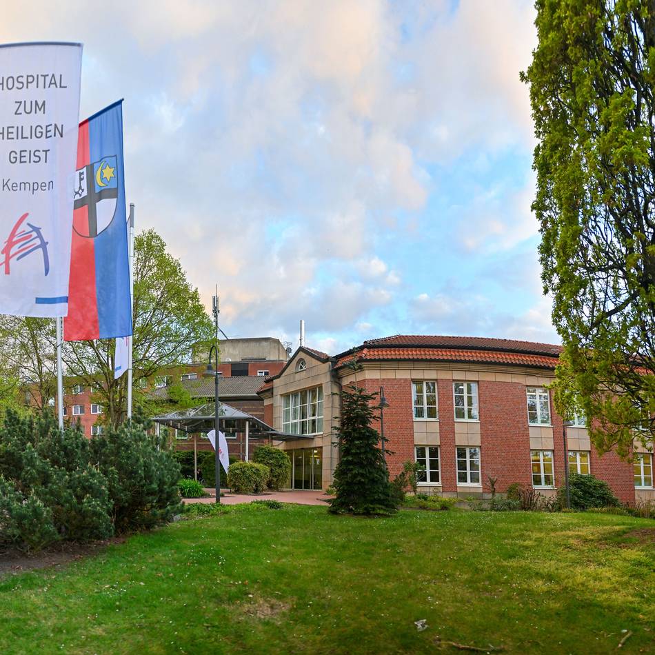 Schließung der Geburtshilfe in Kempen: SPD fordert Sondersitzung des Stadtrates